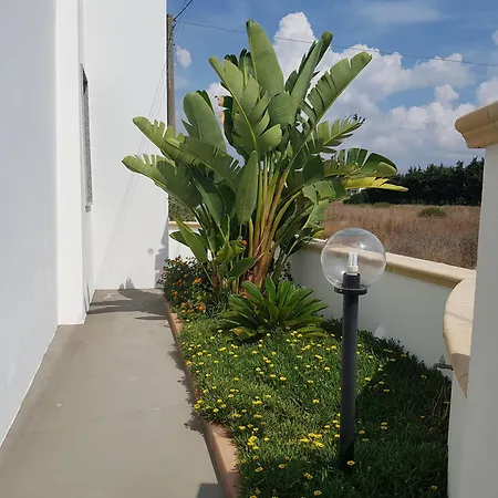 Apartment Valeria 1 *