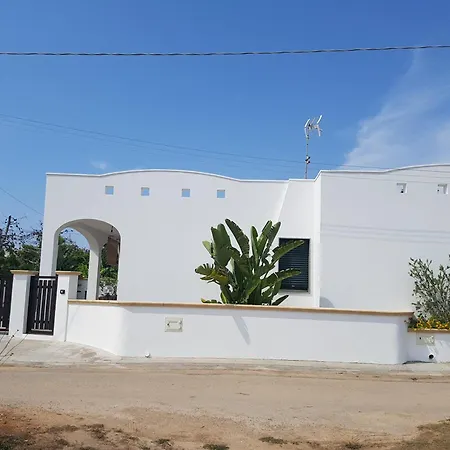 Valeria 1 Apartment
